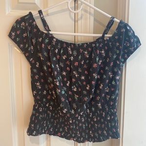 Abercrombie Kids size 13/14 cute dressy top. Never worn, tags still on.